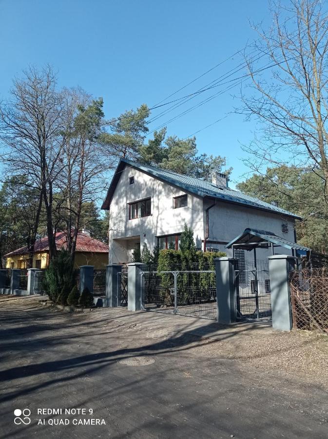Swierkowa 26 Taniespanie Legionowo Exteriér fotografie